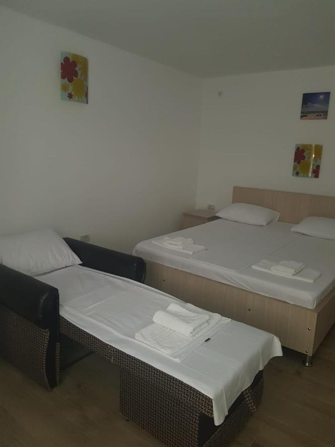 Evana House Costinesti Bagian luar foto