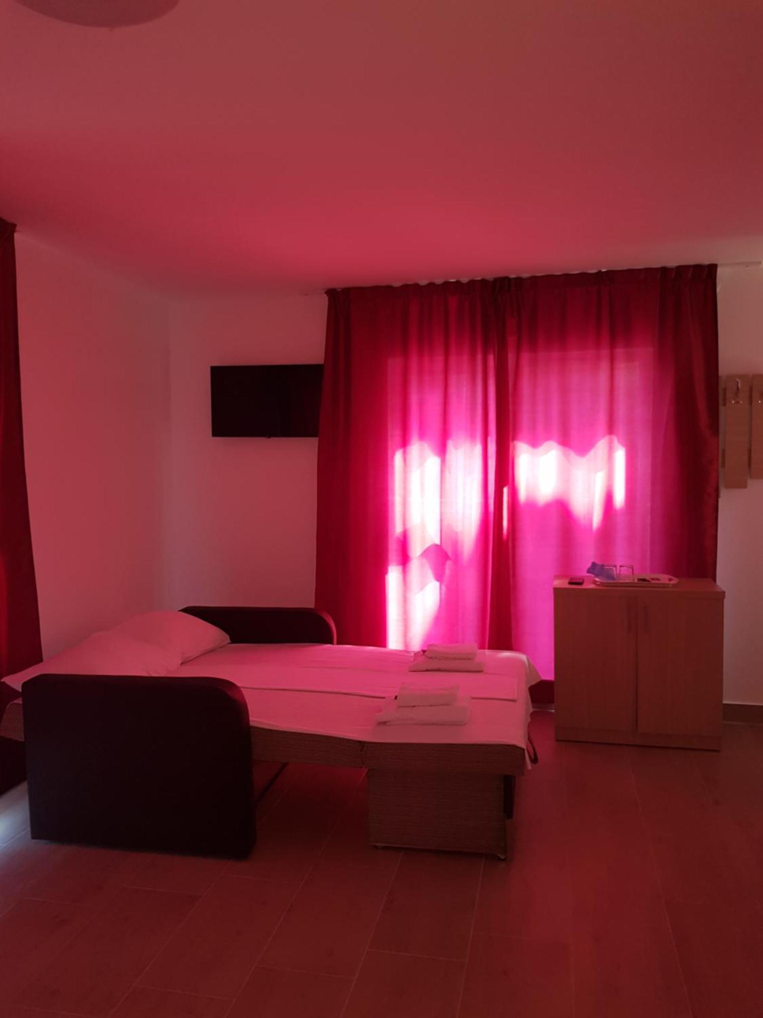 Evana House Costinesti Bagian luar foto